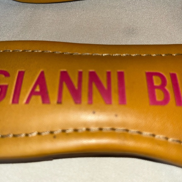 Gianni Bini Tan Leather Handle with Pink Accents - Picture 5 of 9